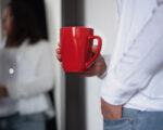 TAZA CON BASE CUADRADA 12 OZ ABBA A2635 AZUL (Cerámica) - Imagen 2