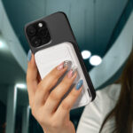 CRG 058 B - POWER BANK CARIKO (BLANCO / PLASTICO / RUBBER) - Imagen 7